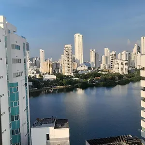 Oceanside 3-bedroom In Fun Tourist Area Apartamento Cartagena